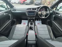USED 2017 67 VOLKSWAGEN TIGUAN 2.0 TDI R-Line SUV 5dr Diesel Manual Euro 6 (s/s) (150 ps) ** FINANCE ME WITH ZERO DEPOSIT **