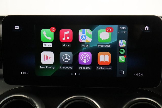 2020 MERCEDES-BENZ GLC 2.0 GLC300d AMG Line (Premium) Coupe 5dr G-Tronic+ 4MATIC (SAT NAV) - Photo 2