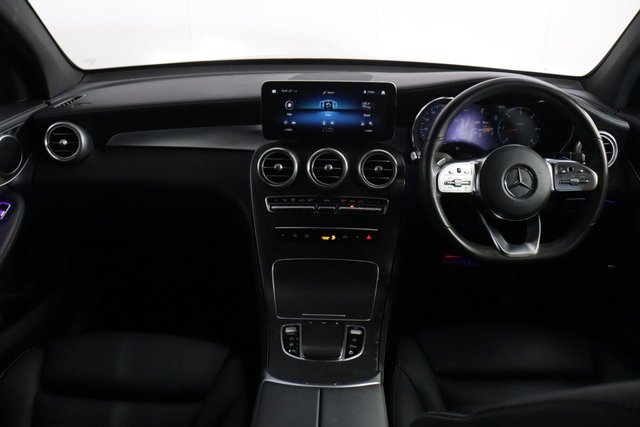 2020 MERCEDES-BENZ GLC 2.0 GLC300d AMG Line (Premium) Coupe 5dr G-Tronic+ 4MATIC (SAT NAV) - Photo 8