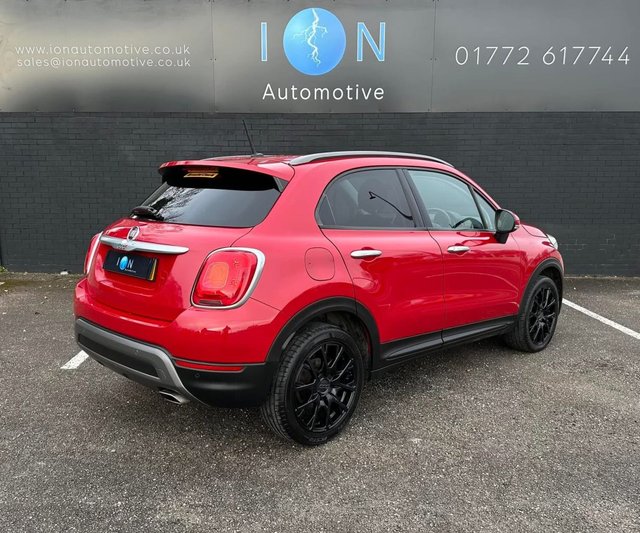 2016 FIAT 500X 1.6 MultiJetII Cross Plus *Widescreen Upgraded Nav, £20Tax, Keyless* - Photo 2