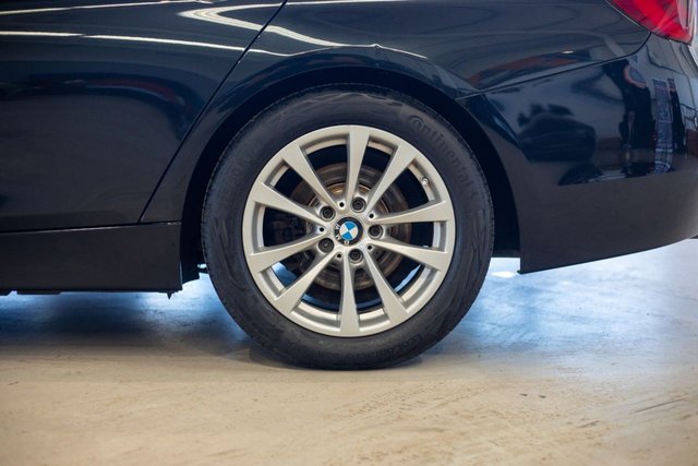 2015 BMW 3 Series 1.5L Se 5dr - Photo 4