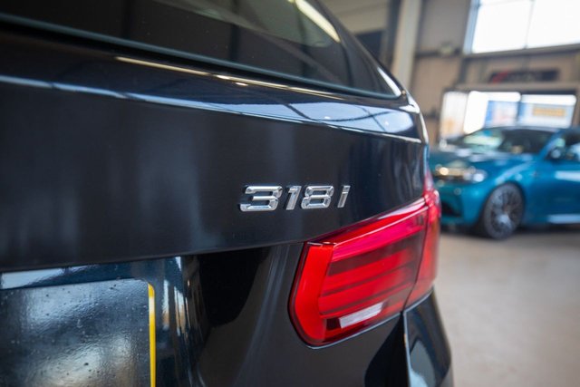 2015 BMW 3 Series 1.5L Se 5dr - Photo 11