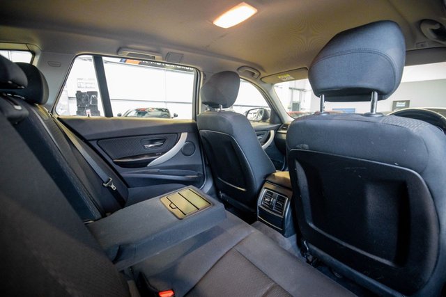 2015 BMW 3 Series 1.5L Se 5dr - Photo 12