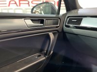 USED 2016 16 VOLKSWAGEN TOUAREG 3.0 TDI V6 BlueMotion Tech R-Line SUV 5dr Diesel Tiptronic 4WD Euro 6 (s/s) (262 ps) 2 keys, FSH, pan roof, leather, NAV