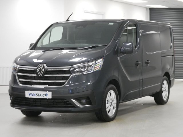 View our Renault Trafic SL30 2.0 BLUEDCI 130 BHP SWB EXTRA EDITION 