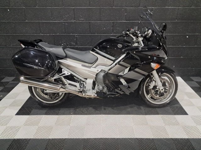 View our YAMAHA FJR1300