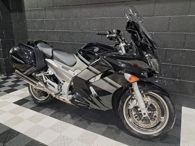 View our YAMAHA FJR1300