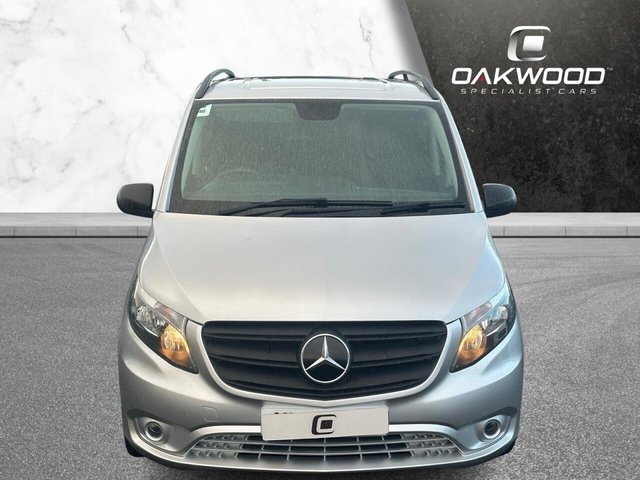 2021 Mercedes-Benz VITO - Photo 2