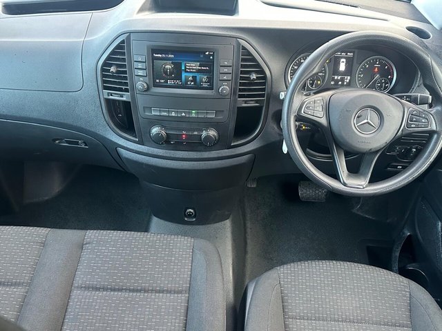 2021 Mercedes-Benz VITO - Photo 11