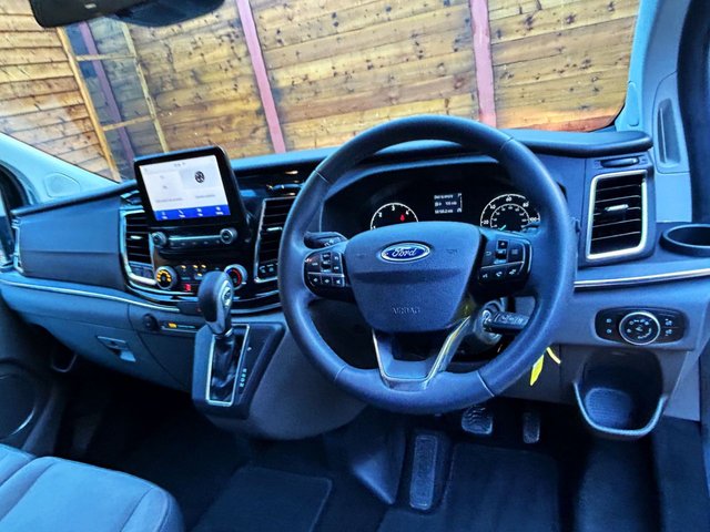 2022 FORD TOURNEO CUSTOM - Photo 2