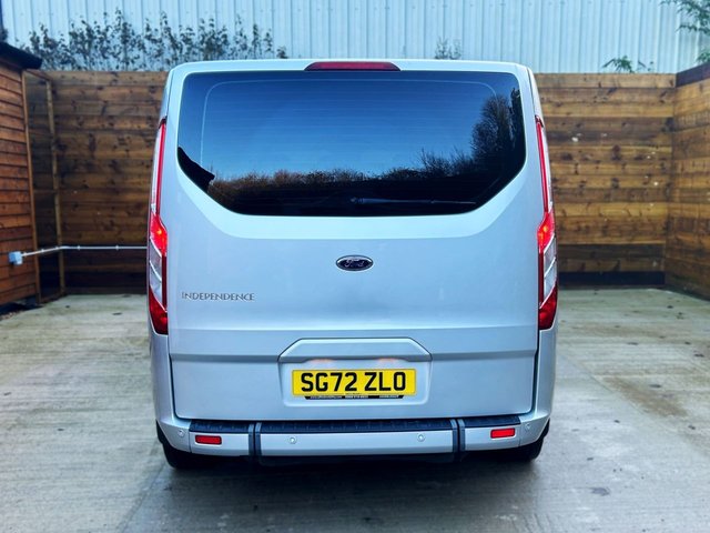 2022 FORD TOURNEO CUSTOM - Photo 12