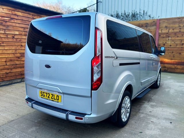 2022 FORD TOURNEO CUSTOM - Photo 9