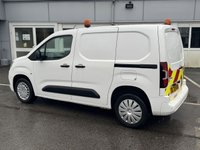 USED 2020 70 VAUXHALL COMBO 1.6 Turbo D 2300 Sportive Panel Van 4dr Diesel Manual L1 H1 Euro 6 (s/s) (100 ps) This 2020 Vauxhall Combo offers a superb blend of practicality and performance, making it an excellent choice for your next vehicle. Powered by a robust 1.6 litre Turbo D diesel engine, this Euro 6 compliant model ensures efficient and clean driving. The Sportive trim level, specifically the 1.6 Turbo D 2300 Sportive L1 H1 Euro 6 (s/s) 4dr derivative, provides a well equipped and comfortable experience. The Vauxhall Combo is designed to meet the demands of everyday use, offering a generous amoun