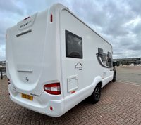 USED 2021 21 SWIFT EDGE 464 2.3 DIESEL 120BHP MANUAL 4 BERTH 4 TRAVEL SEATS LUXURY MOTORHOME BLACK EDITION