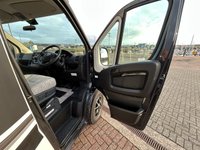 USED 2021 21 SWIFT EDGE 464 2.3 DIESEL 120BHP MANUAL 4 BERTH 4 TRAVEL SEATS LUXURY MOTORHOME BLACK EDITION