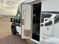 USED 2021 21 SWIFT EDGE 464 2.3 DIESEL 120BHP MANUAL 4 BERTH 4 TRAVEL SEATS LUXURY MOTORHOME BLACK EDITION