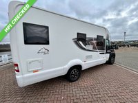 USED 2021 21 SWIFT EDGE 464 2.3 DIESEL 120BHP MANUAL 4 BERTH 4 TRAVEL SEATS LUXURY MOTORHOME BLACK EDITION