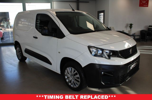2020 Peugeot Partner 1.5L Professional 5dr - Photo 2
