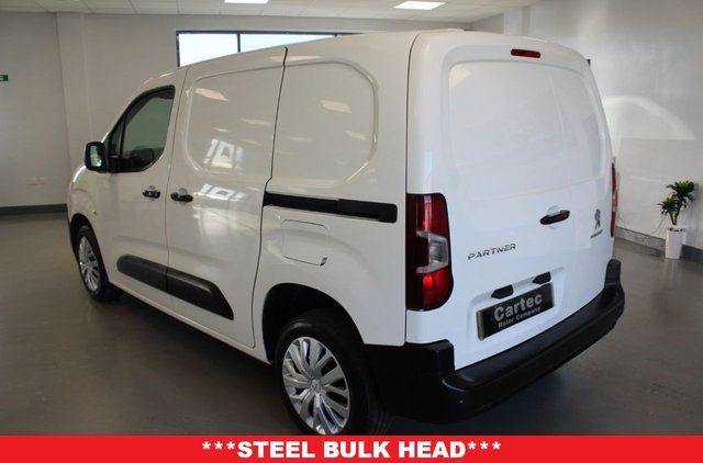 2020 Peugeot Partner 1.5L Professional 5dr - Photo 10