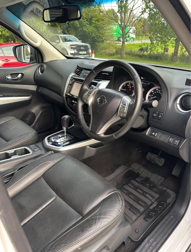 2017 NISSAN NAVARA 2017 2.3 dCi Tekna Pickup Double Cab 4dr Diesel Auto 4WD Euro 6 (190 ps) - Photo 5