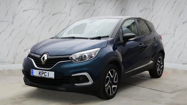 2019 RENAULT CAPTUR - Photo 2