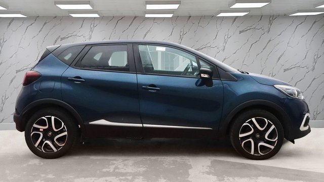 2019 RENAULT CAPTUR - Photo 6