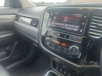 USED 2019 68 MITSUBISHI OUTLANDER 2.0 MIVEC 4 SUV 5dr Petrol CVT 4WD Euro 6 (s/s) (150 ps) 