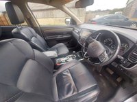 USED 2019 68 MITSUBISHI OUTLANDER 2.0 MIVEC 4 SUV 5dr Petrol CVT 4WD Euro 6 (s/s) (150 ps) 