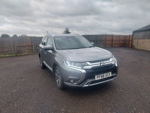 View our MITSUBISHI OUTLANDER