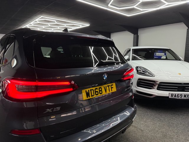 2019 BMW X5 - Photo 9