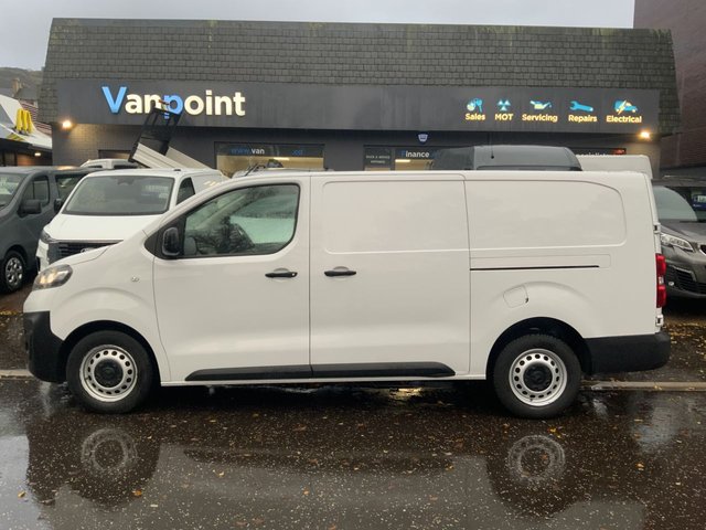 2022 Vauxhall Vivaro 1.5L Dynamic 6dr - Photo 7