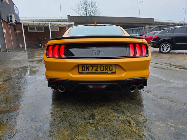 2022 FORD MUSTANG - Photo 10