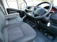 USED 2023 72 PEUGEOT BOXER 335 2.2 BLUEHDI L4 X-LONG BUILT FOR BUSINESS LUTON ( TAIL-LIFT ) 1 OWNER | AIR CON | L4 X-LONG | TAIL-LIFT
