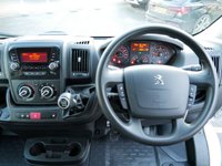 USED 2023 72 PEUGEOT BOXER 335 2.2 BLUEHDI L4 X-LONG BUILT FOR BUSINESS LUTON ( TAIL-LIFT ) 1 OWNER | AIR CON | L4 X-LONG | TAIL-LIFT