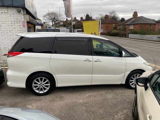 2010 TOYOTA ESTIMA 2.4 Automatic 7 Seater Petrol White 5dr - Photo 9