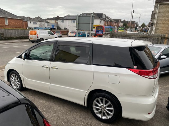 2010 TOYOTA ESTIMA 2.4 Automatic 7 Seater Petrol White 5dr - Photo 10