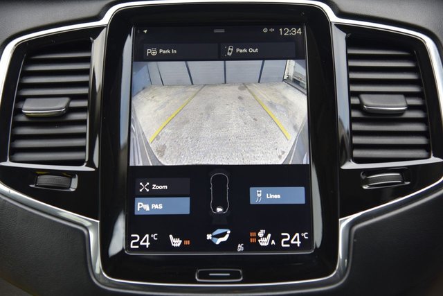 2017 VOLVO XC90 - Photo 12