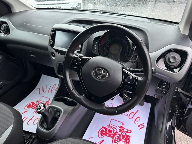 2019 TOYOTA, AYGO - Photo 11