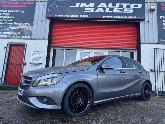 2015 MERCEDES-BENZ A-CLASS 1.5 A180d SE Hatchback 5dr Diesel Manual Euro 6 (s/s) (109 ps) - Photo 2