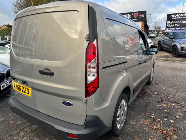 2016 Ford Transit Connect 1.6L Trend 6dr - Photo 8