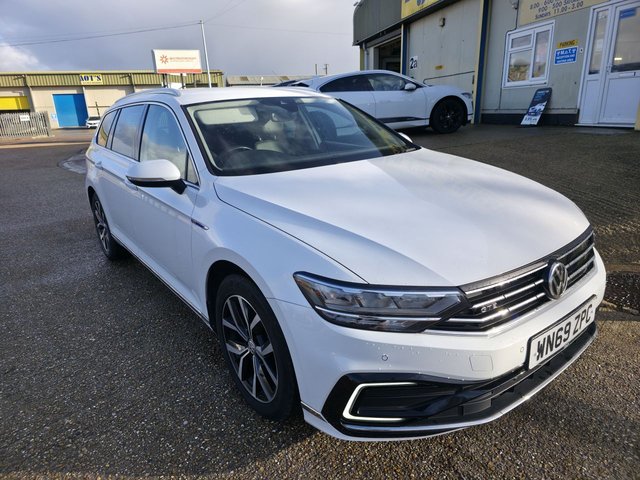 2019 VOLKSWAGEN PASSAT 1.4 TSI 13kWh GTE Estate 5dr Petrol Plug-in Hybrid DSG Euro 6 (s/s) (218 ps) - Photo 2