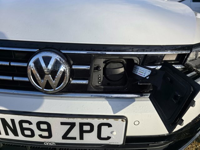 2019 VOLKSWAGEN PASSAT 1.4 TSI 13kWh GTE Estate 5dr Petrol Plug-in Hybrid DSG Euro 6 (s/s) (218 ps) - Photo 4