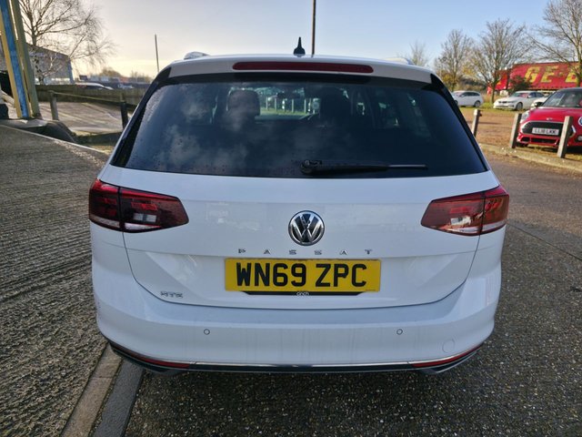 2019 VOLKSWAGEN PASSAT 1.4 TSI 13kWh GTE Estate 5dr Petrol Plug-in Hybrid DSG Euro 6 (s/s) (218 ps) - Photo 8
