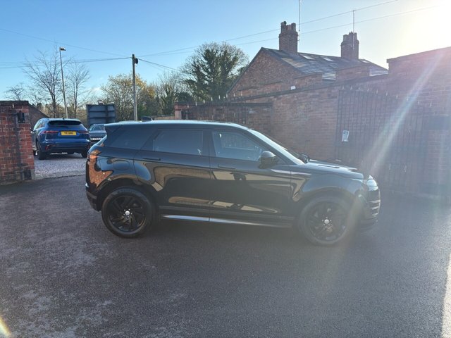 2021 Land Rover Range Rover Evoque 2L R-Dynamic S 5dr - Photo 4