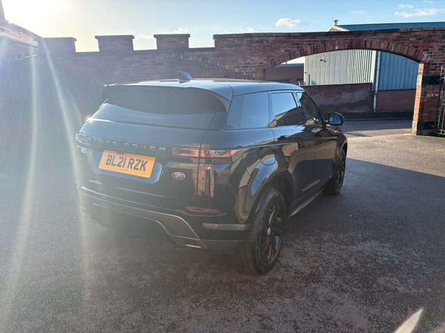 2021 Land Rover Range Rover Evoque 2L R-Dynamic S 5dr - Photo 5