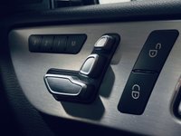 USED 2017 17 MERCEDES-BENZ GLE 2.1 GLE250d AMG Line (Premium) SUV 5dr Diesel G-Tronic 4MATIC Euro 6 (s/s) (204 ps) 1 Owner | Heated Seats | Apple CarPlay | 360 Reversing Camera  | Ambient Lighting | Pano Roof