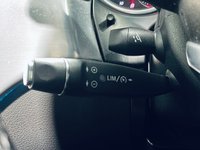 USED 2017 17 MERCEDES-BENZ GLE 2.1 GLE250d AMG Line (Premium) SUV 5dr Diesel G-Tronic 4MATIC Euro 6 (s/s) (204 ps) 1 Owner | Heated Seats | Apple CarPlay | 360 Reversing Camera  | Ambient Lighting | Pano Roof