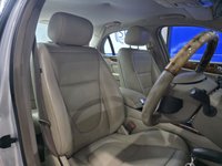 USED 2003 G JAGUAR XJ 4.2 XJ8 SE Saloon 4dr Petrol Automatic (264 g/km, 300 bhp) Full Service History, &pound;7K Extras, Parking Sensors