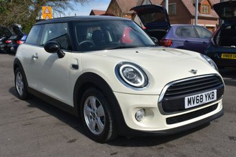 2018 MINI HATCH