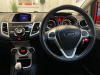 USED 2012 12 FORD FIESTA 1.6 Titanium Hatchback 5dr Petrol Manual (134 g/km, 118 bhp) FSH+TOP SPEC+LEATHER+B/TOOTH